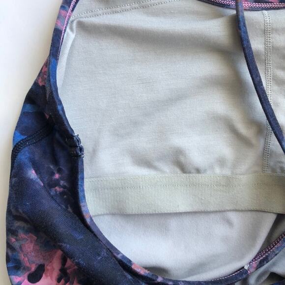 Lululemon Power Y Tank Top with Built-in Bra Size 4 - Picture 6 of 6